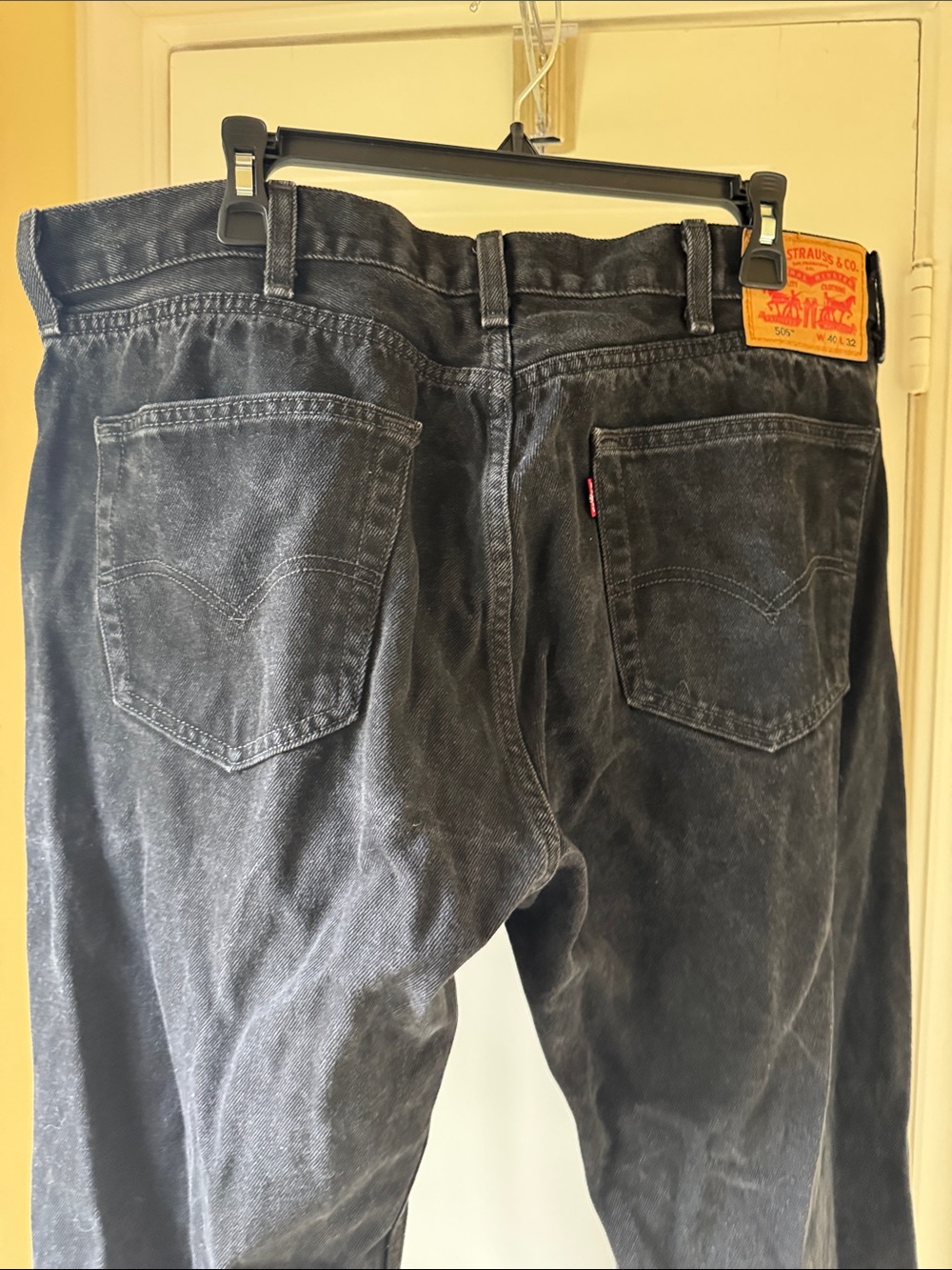 Levi's Navy Relaxed Fit Jeans - Picture 5 of 7